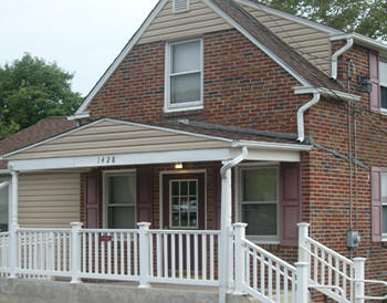 Photo of entrance to Village Compounding Pharmacy